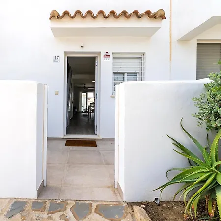 Holiday home Casa Con Piscina A 500m Playa *