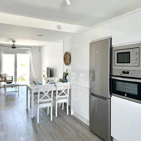 Casa Con Piscina A 500m Playa Holiday home