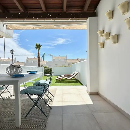 Casa Con Piscina A 500m Playa Holiday home